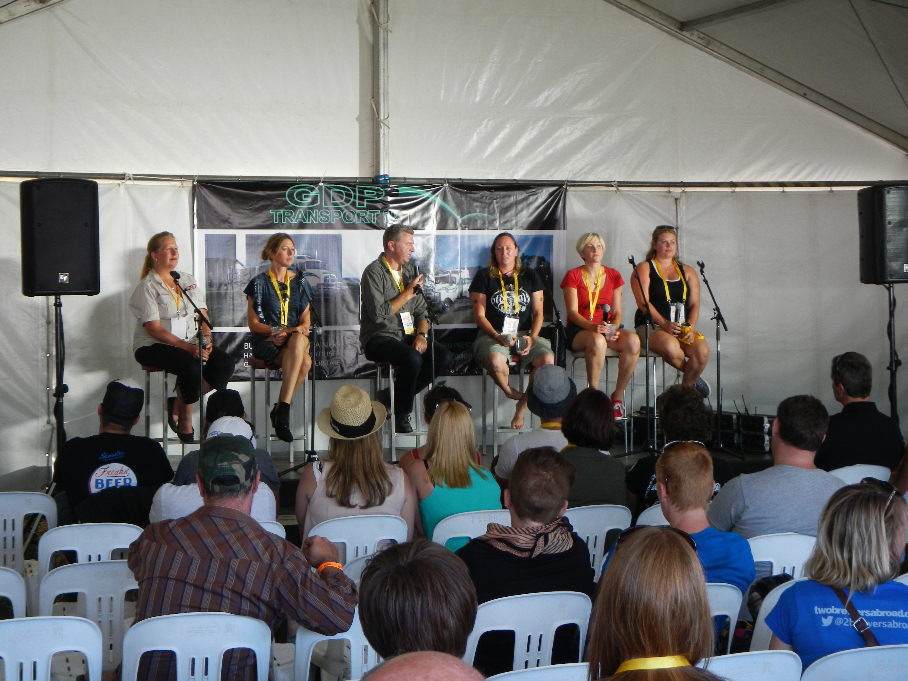 The Women of Beer. (from (L) Karen Golding, Kirrily Waldhorn, Not a Girl, Sam Fuss, Jayne Lewis and Tiffany Waldron.